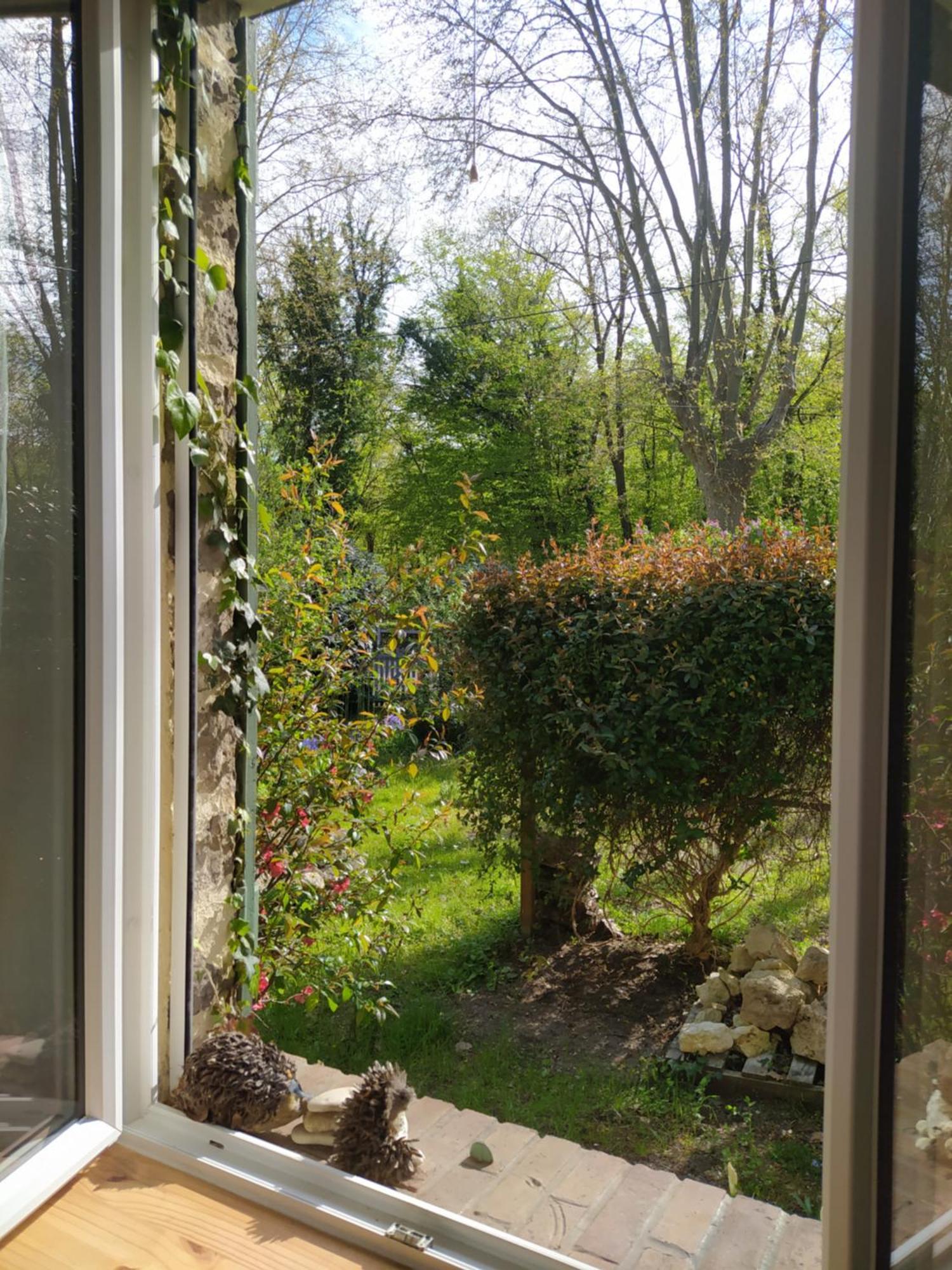 Gite Les Lilas La Genevraye ภายนอก รูปภาพ